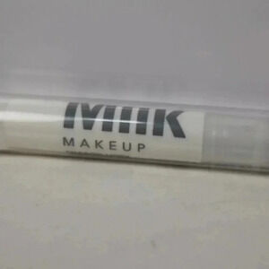 NWT Milk Makeup